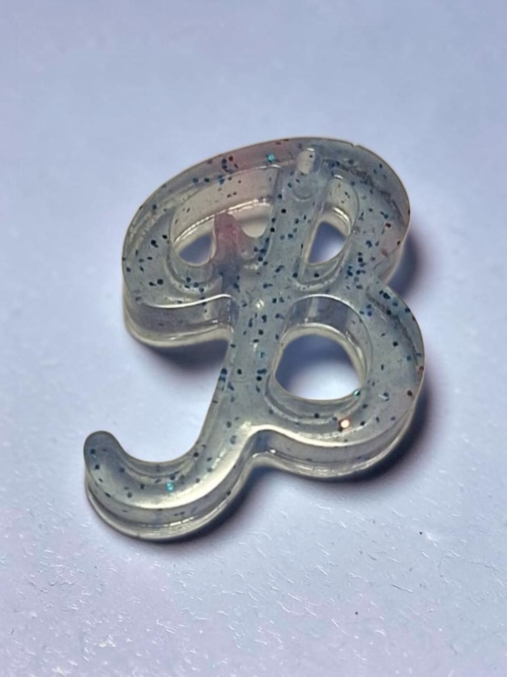 Custom Glow-in-the-Dark Resin Initial Keychain – Personalized Monogram Keyring