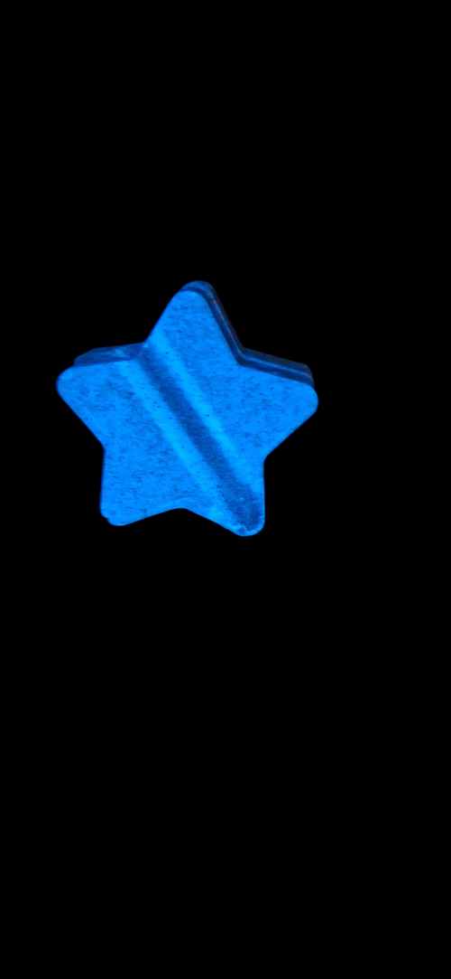 Glow-in-the-Dark Blue Star Straw Topper | Reusable Silicone Cup Accessory